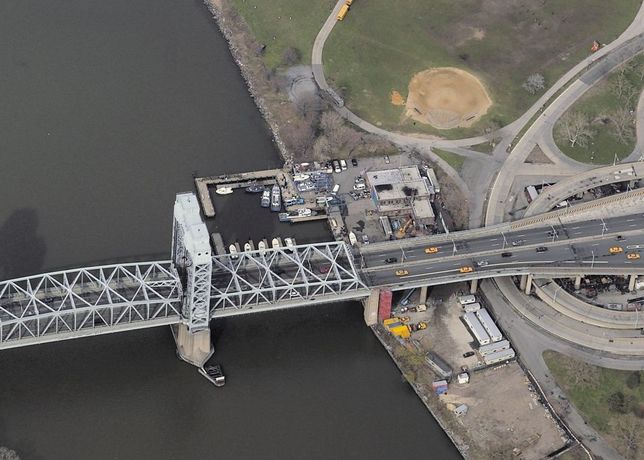 Harlem River Bridges - Triborough Bridge: randal and ward island - triborough bridge -9